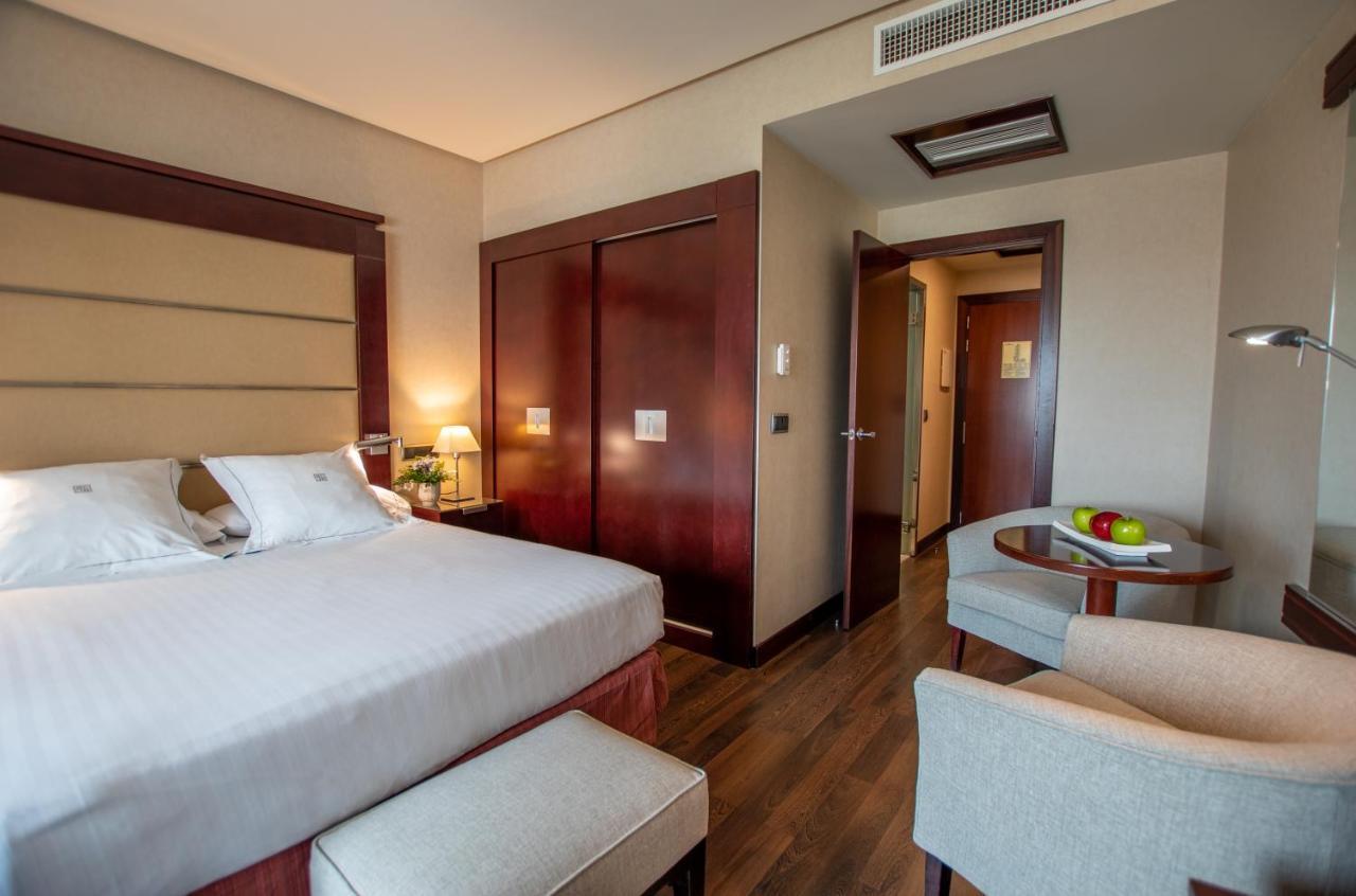 Andalucía Center Hotel